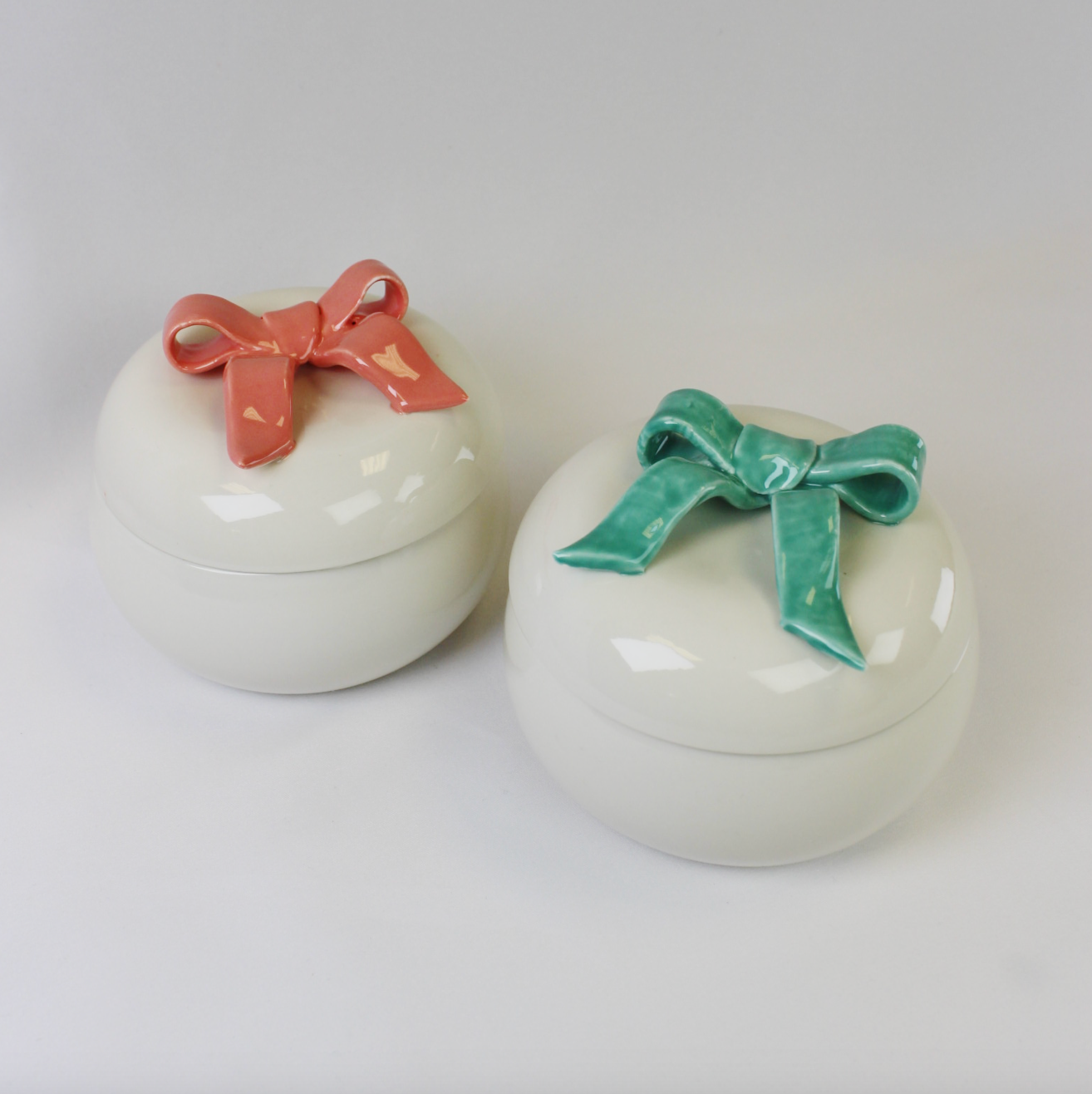 Bow Candle