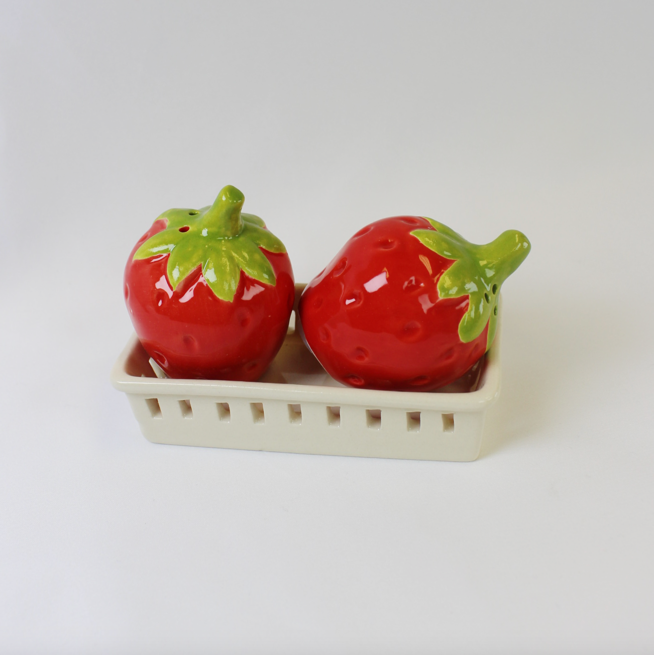 Strawberries in Basket Salt and Pepper Shakers
