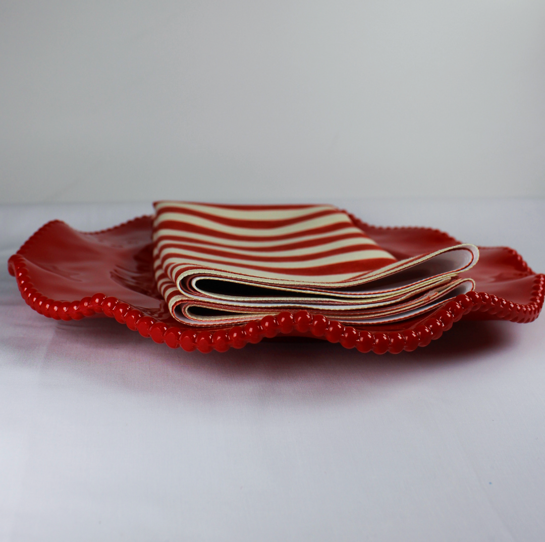 Red Scalloped Melamine Dinner Plate