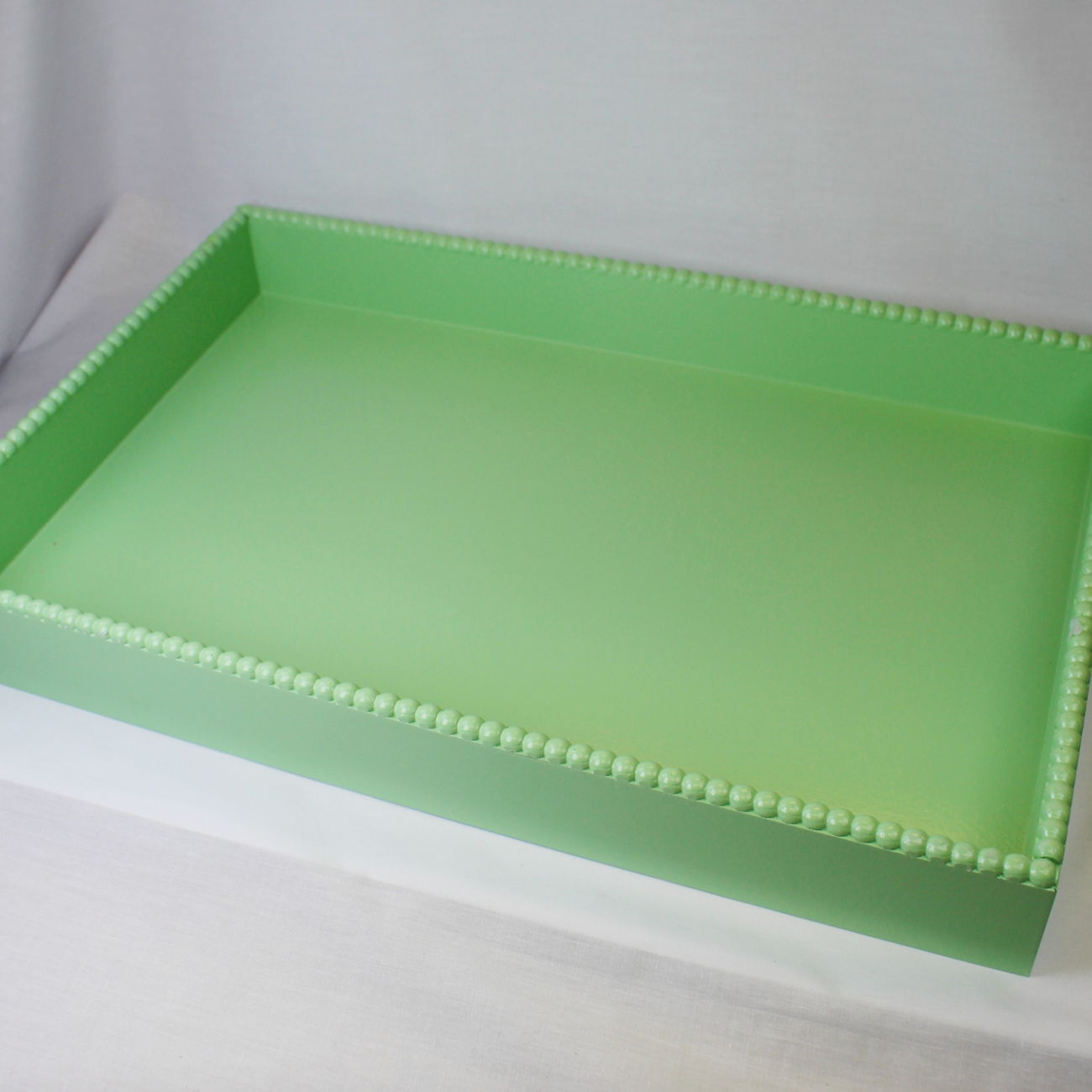 Scalloped Wooden Nesting Trays