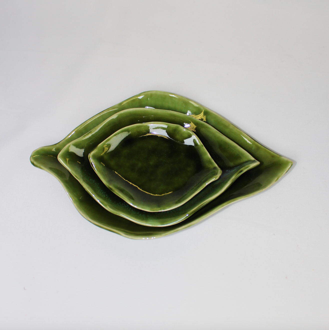 Green Leaf Dish
