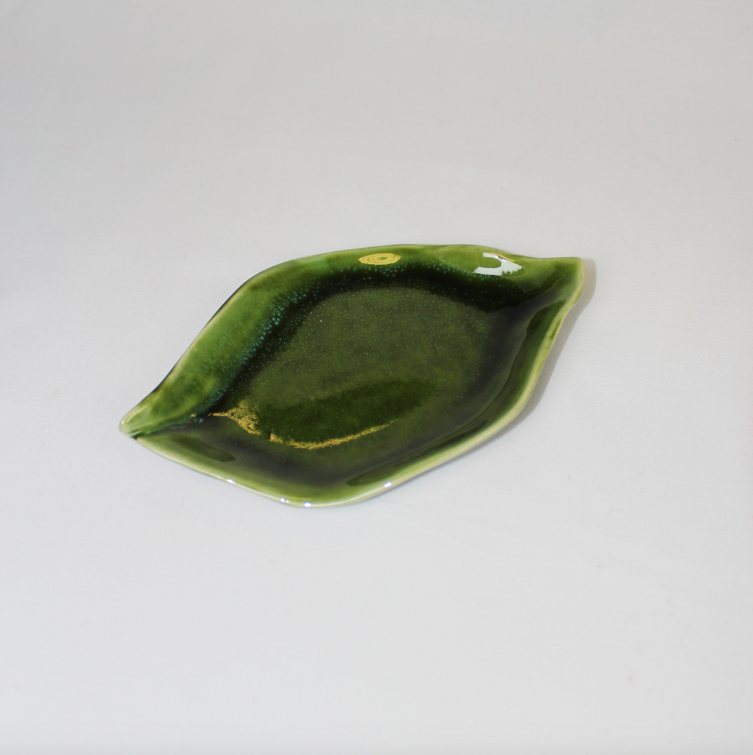 Green Leaf Dish