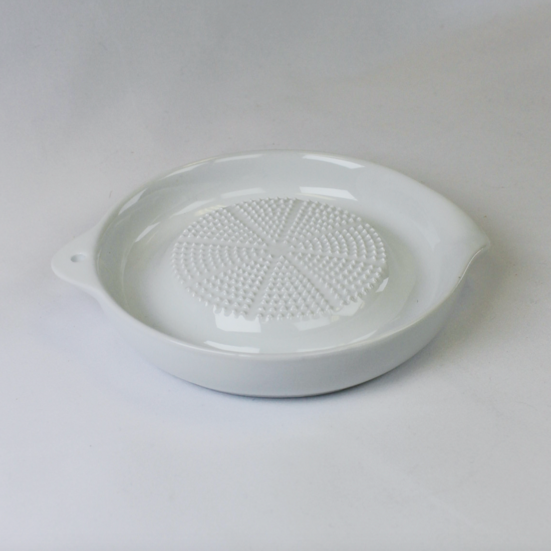 Ginger Grater Bowl With Spout