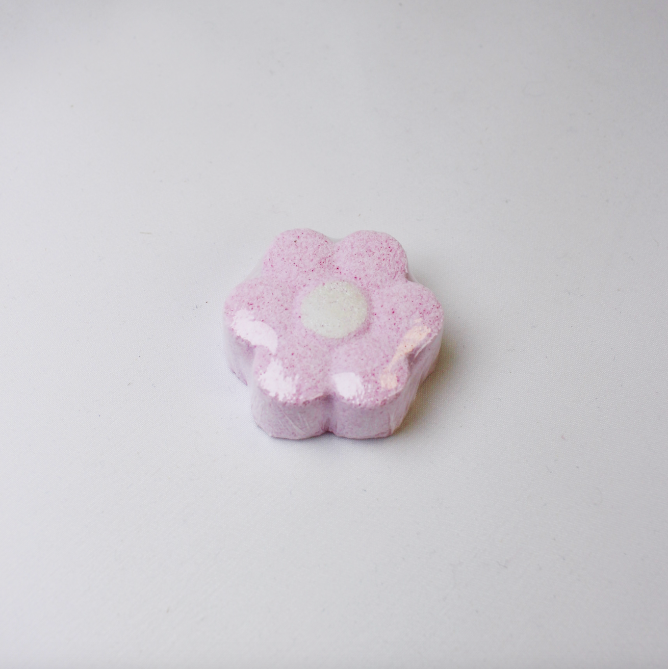 Daisy Bath Bomb