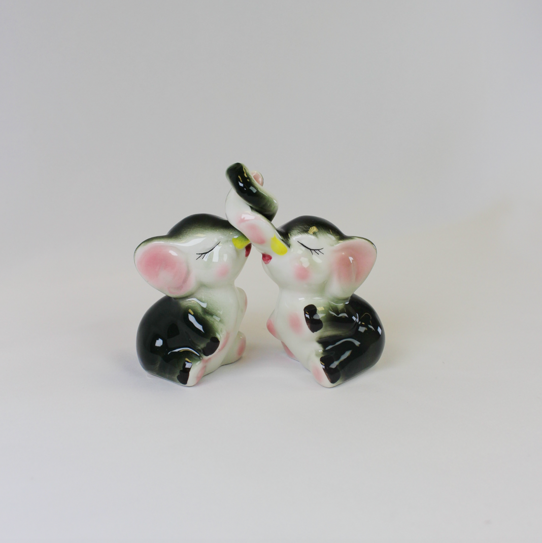 Elephant Salt and Pepper Shakers