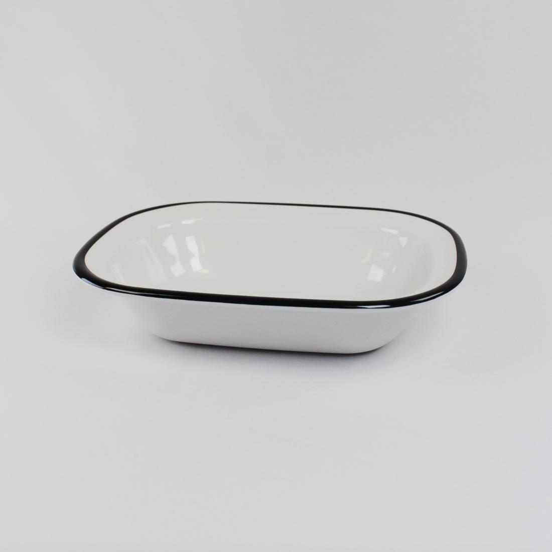 18-ounce Melamine Pan