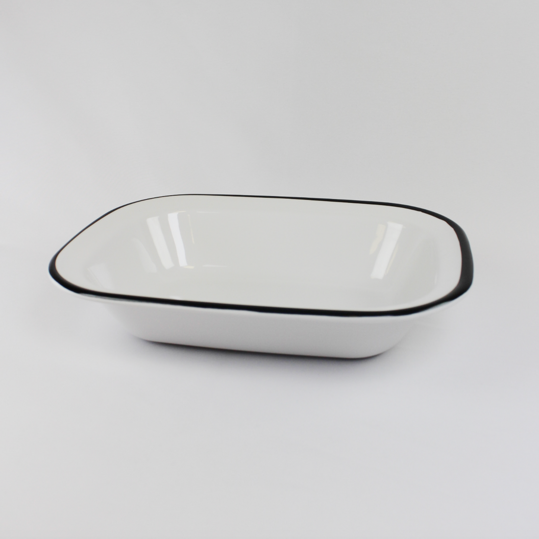30-ounce Melamine Pan